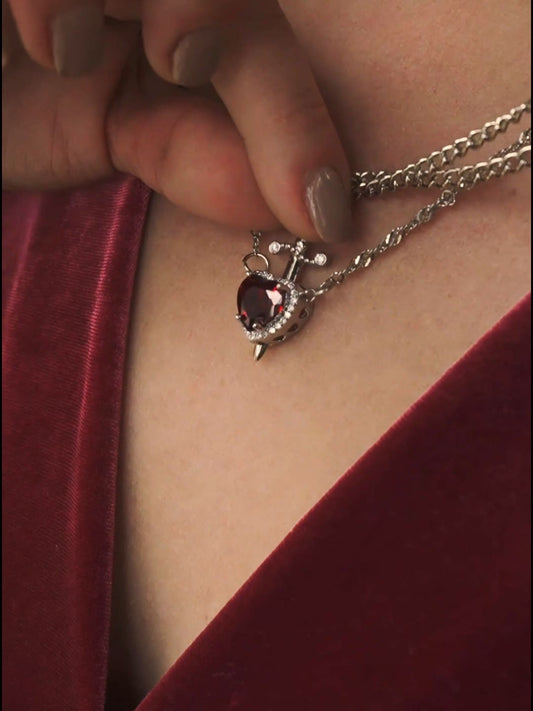 Collar Pareja Corazon + Espada ❤️⚔️